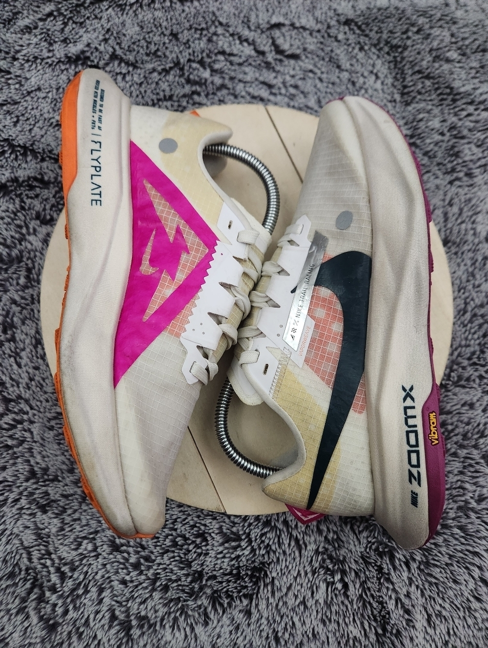 Nike ZoomX Ultrafly Trail Prototype Ivory Orange Running Shoes Women's Size 8 - Picture 6 of 9